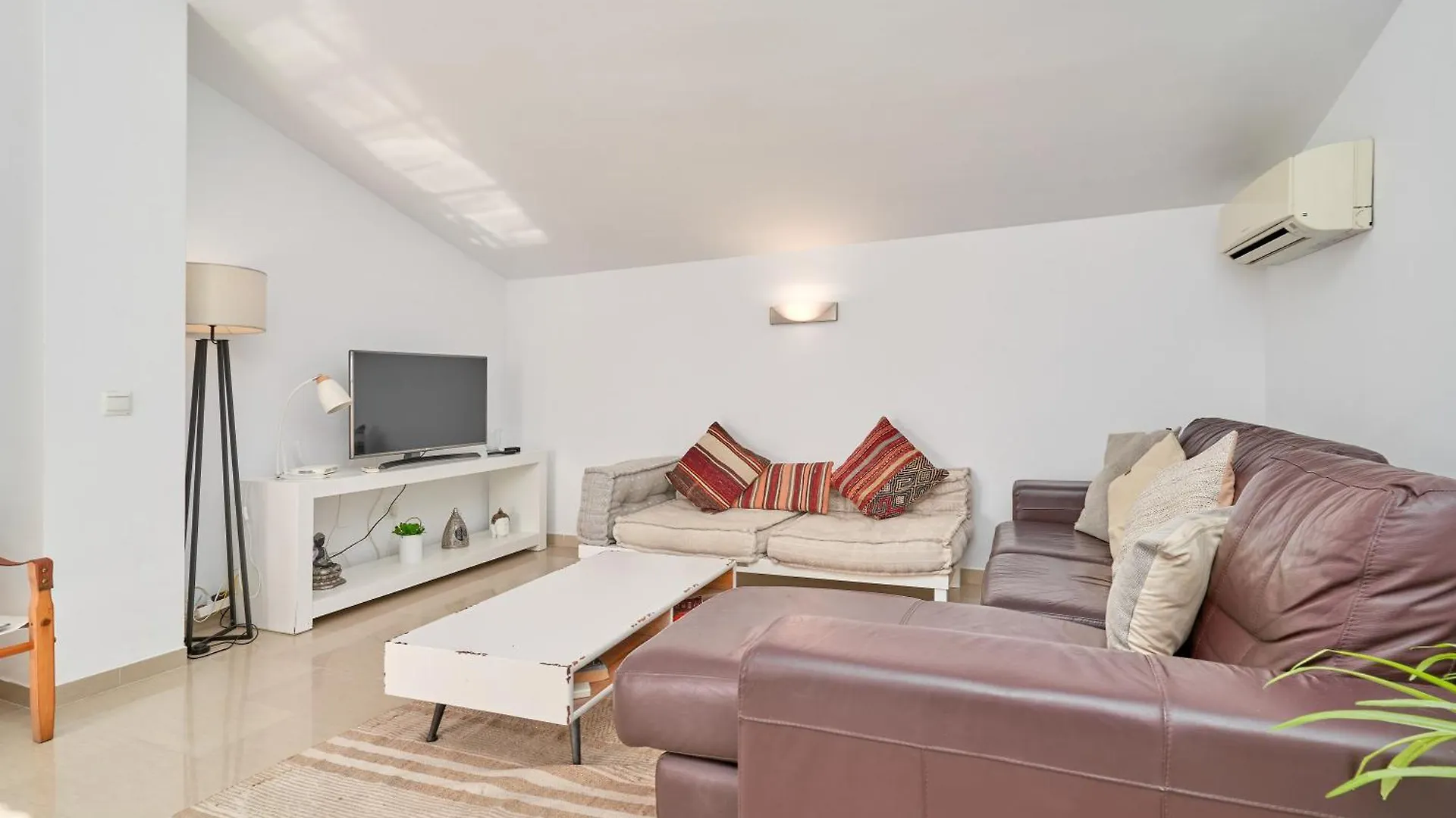 Luxury Penthouse Apartment Nerja España