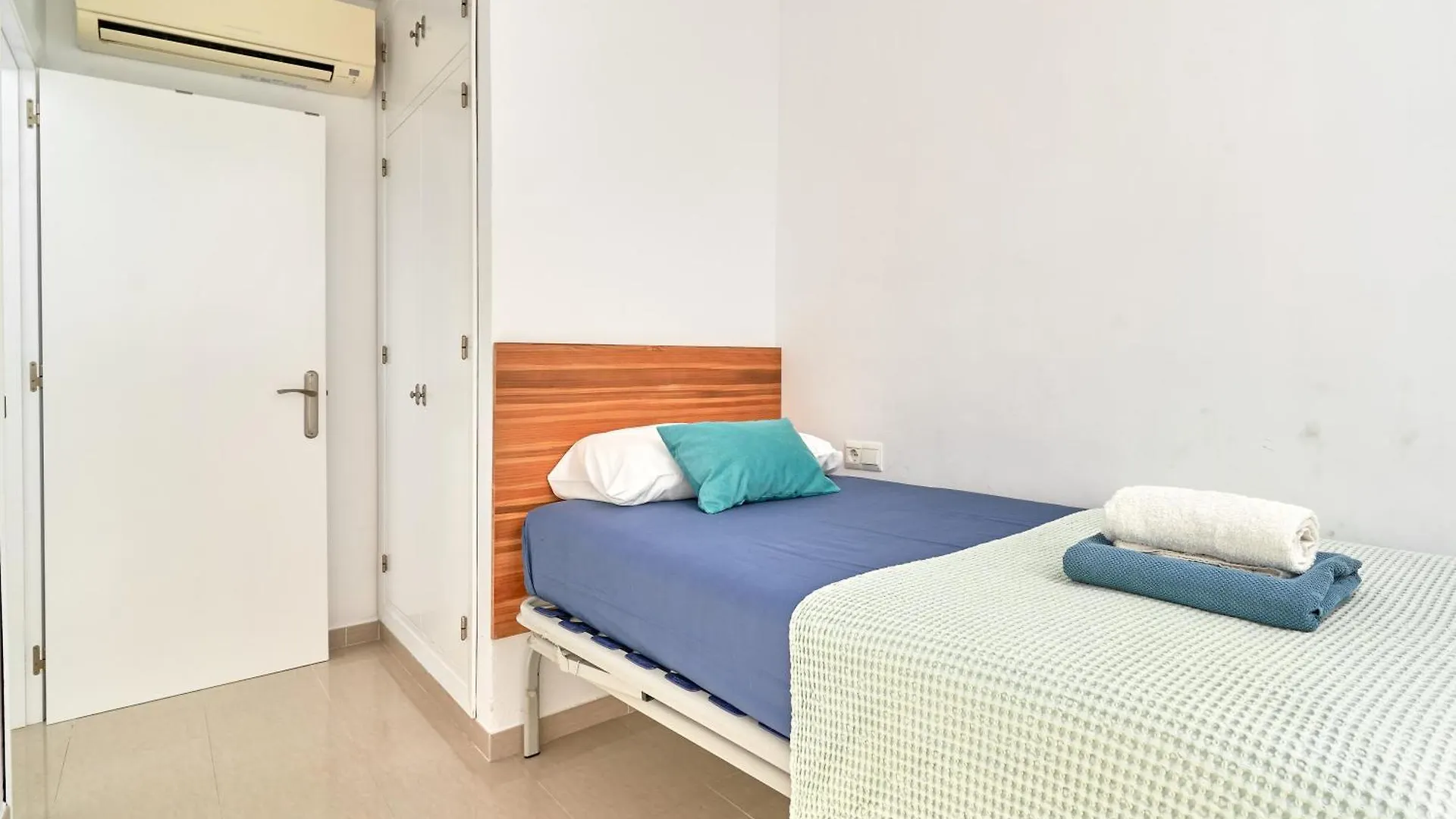 Luxury Penthouse Apartment Nerja 0*,