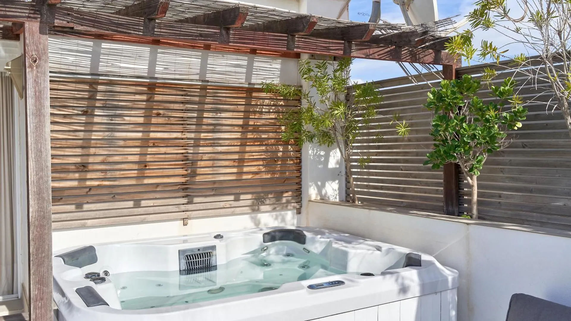 Luxury Penthouse Apartment Nerja Spain